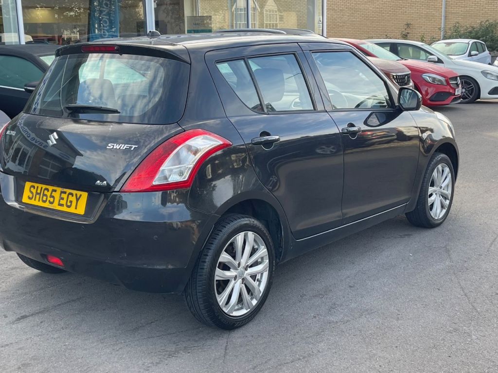 Used Suzuki Swift 2015 for sale - 76531277: Photo 5