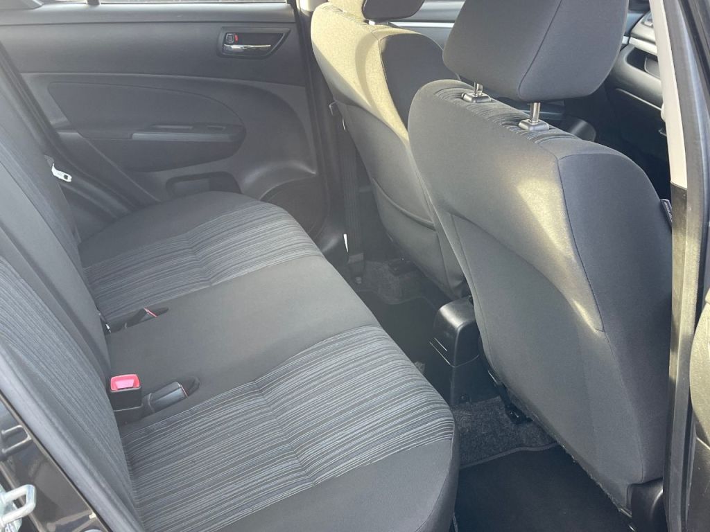 Used Suzuki Swift 2015 for sale - 76531277: Photo 8