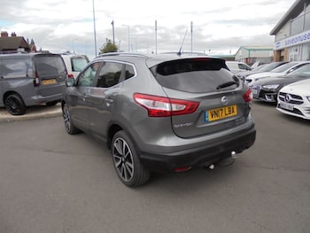 Used Nissan Qashqai 2017 for sale - 78543462: Photo
