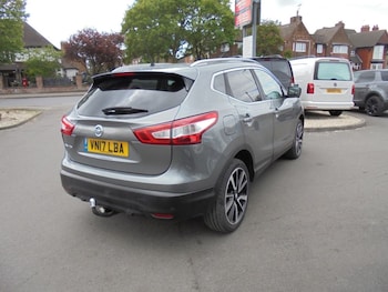 Used Nissan Qashqai 2017 for sale - 78543462: Photo
