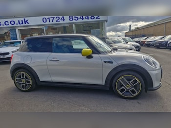 Used MINI Hatch 2021 for sale - 78495841: Photo