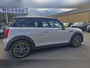 Used MINI Hatch 2021 for sale - 78495841: Photo