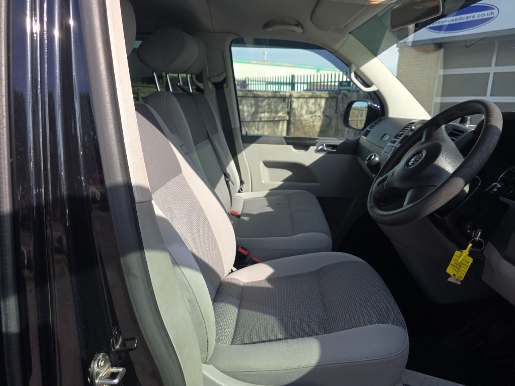 Used Volkswagen Caravelle 2013 for sale - 76245049: Photo 25