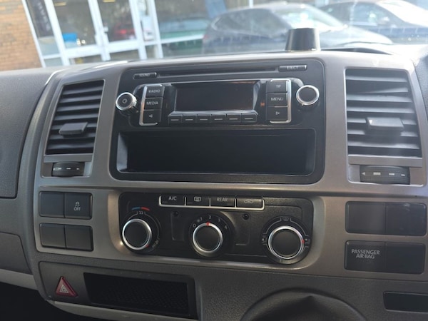 Used Volkswagen Transporter Shuttle 2013 for sale - 76245049: Photo 28