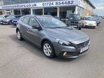 Used Volvo V40 2015 for sale - 79733455: Photo