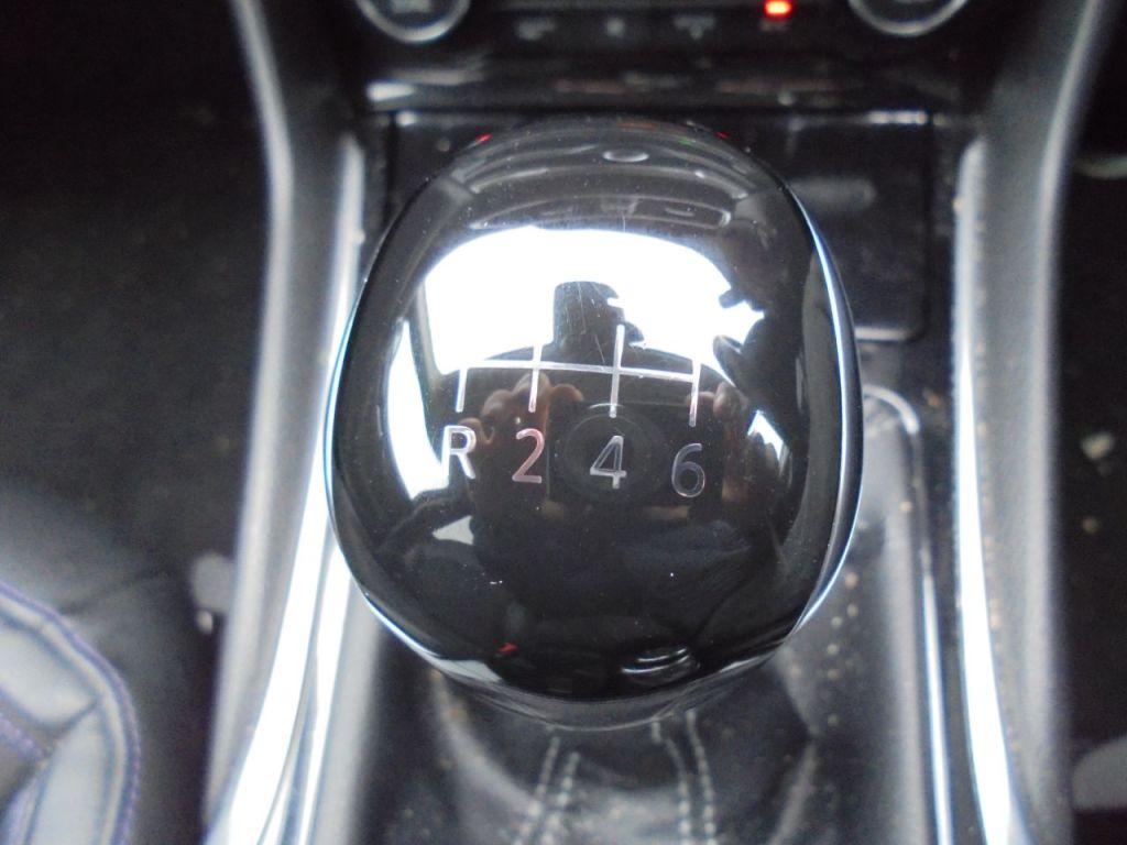 Used Infiniti Q30 2017 for sale - 77654160: Photo 14