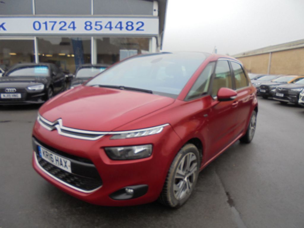 Used Citroen C4 Picasso 2016 for sale - 77436156: Photo 2