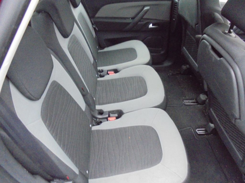 Used Citroen C4 Picasso 2016 for sale - 77436156: Photo 8