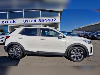 Used Kia Stonic 2018 for sale - 78413116: Photo