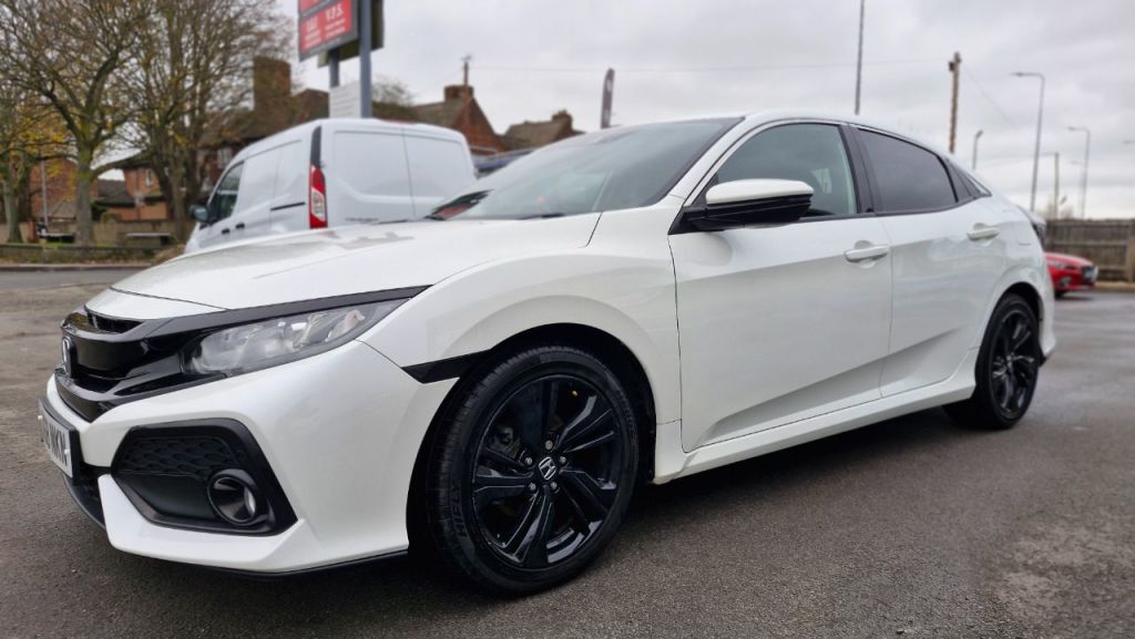Used Honda Civic 2019 for sale - 76819837: Photo 11
