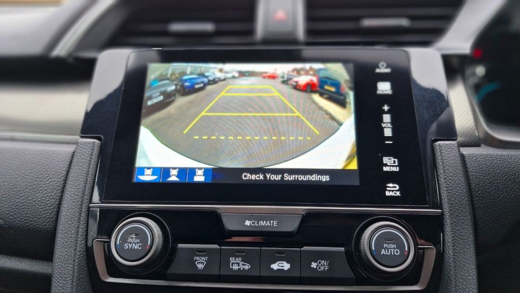 Used Honda Civic 2019 for sale - 76819837: Photo 24