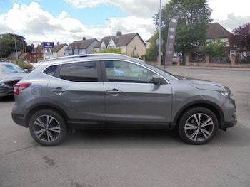 Used Nissan Qashqai 2017 for sale - 78858351: Photo