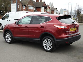 Used Nissan Qashqai 2015 for sale - 77821568: Photo