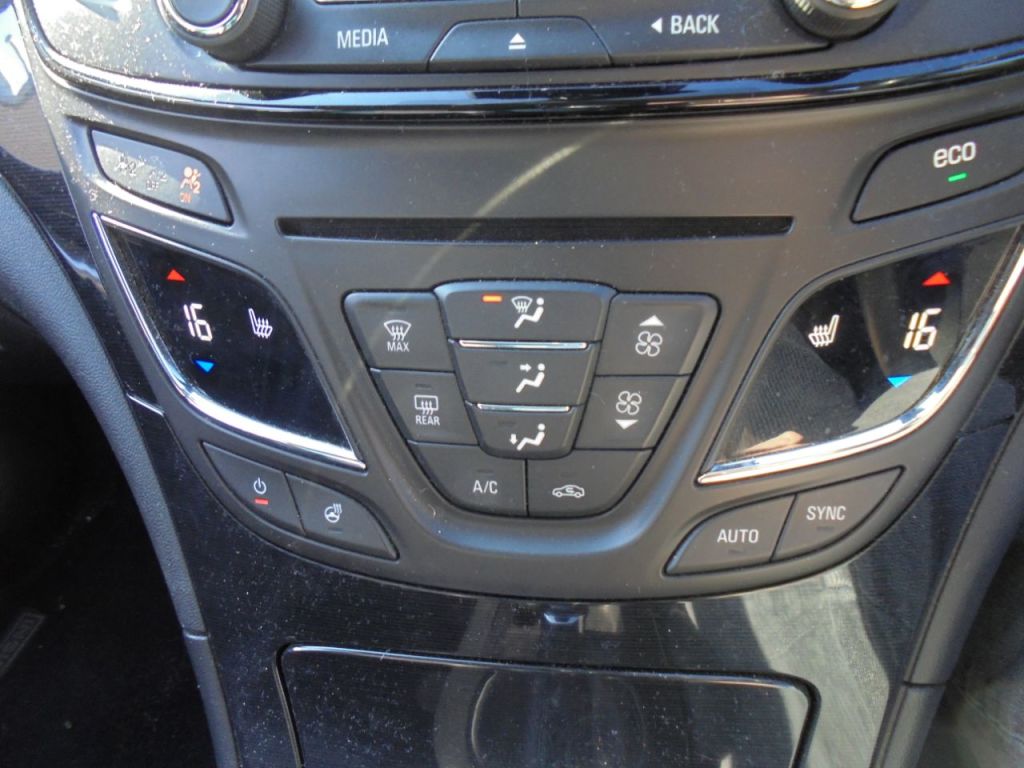 Used Vauxhall Insignia 2017 for sale - 77764110: Photo 11