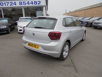 Used Volkswagen Polo 2018 for sale - 77759290: Photo