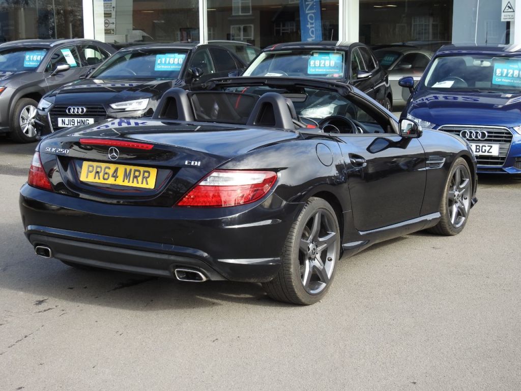 Used Mercedes-Benz SLK 2015 for sale - 77563686: Photo 10