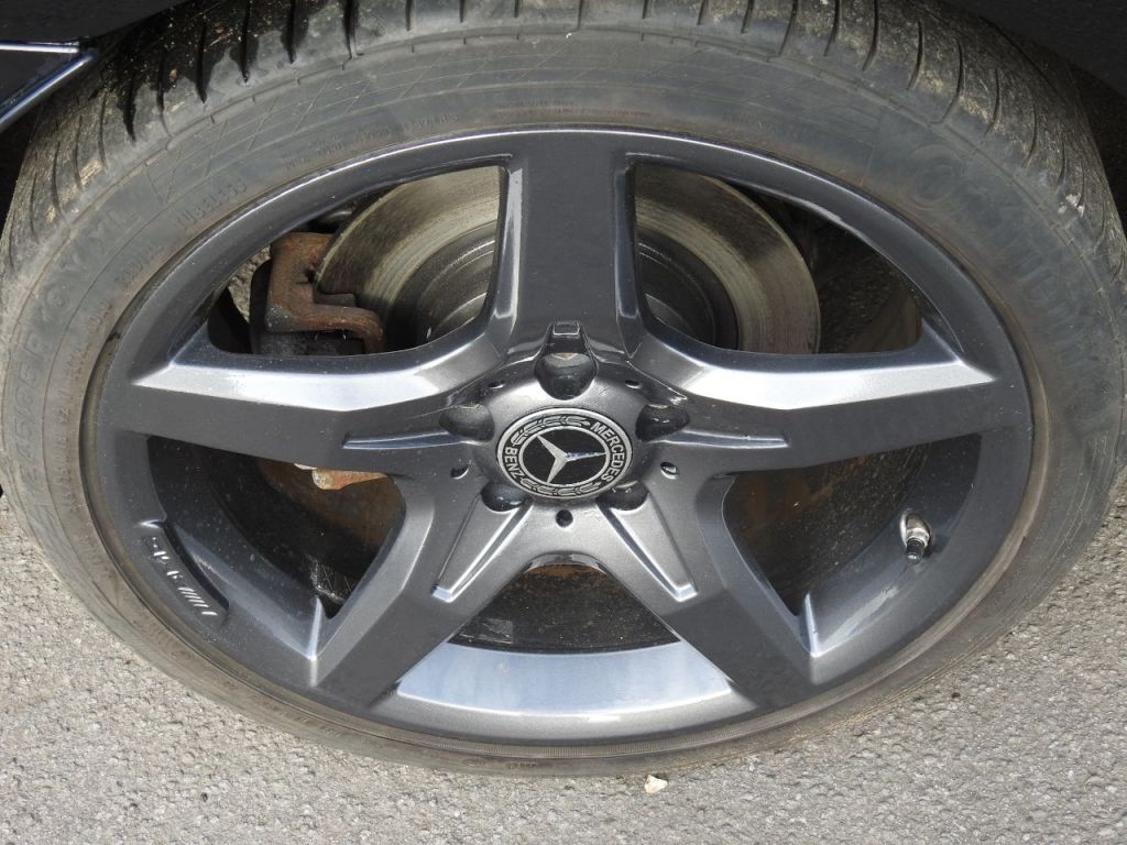 Used Mercedes-Benz SLK 2015 for sale - 77563686: Photo 16