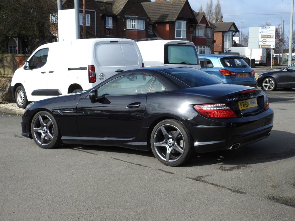Used Mercedes-Benz SLK 2015 for sale - 77563686: Photo 6