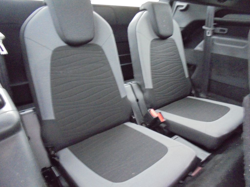 Used Citroen Grand C4 Picasso 2015 for sale - 77679881: Photo 9