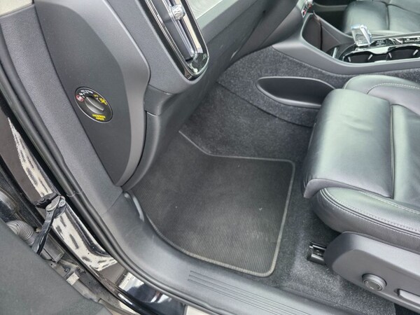 Used Volvo XC40 2022 for sale - 75287390: Photo 12