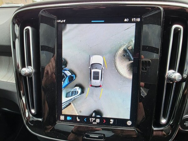 Used Volvo XC40 2022 for sale - 75287390: Photo 32