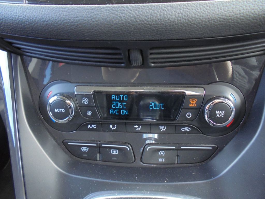 Used Ford Kuga 2015 for sale - 77836201: Photo 10