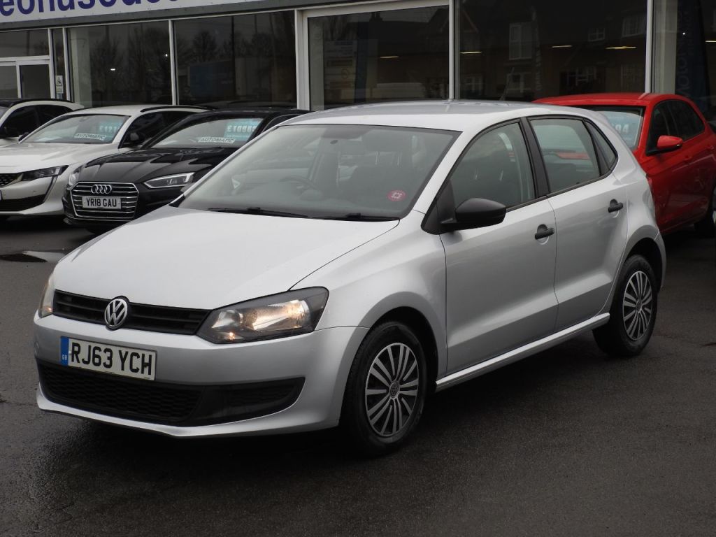Used Volkswagen Polo 2014 for sale - 77287297: Photo 2