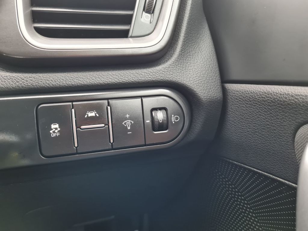 Used Kia Ceed 2018 for sale - 76616973: Photo 20