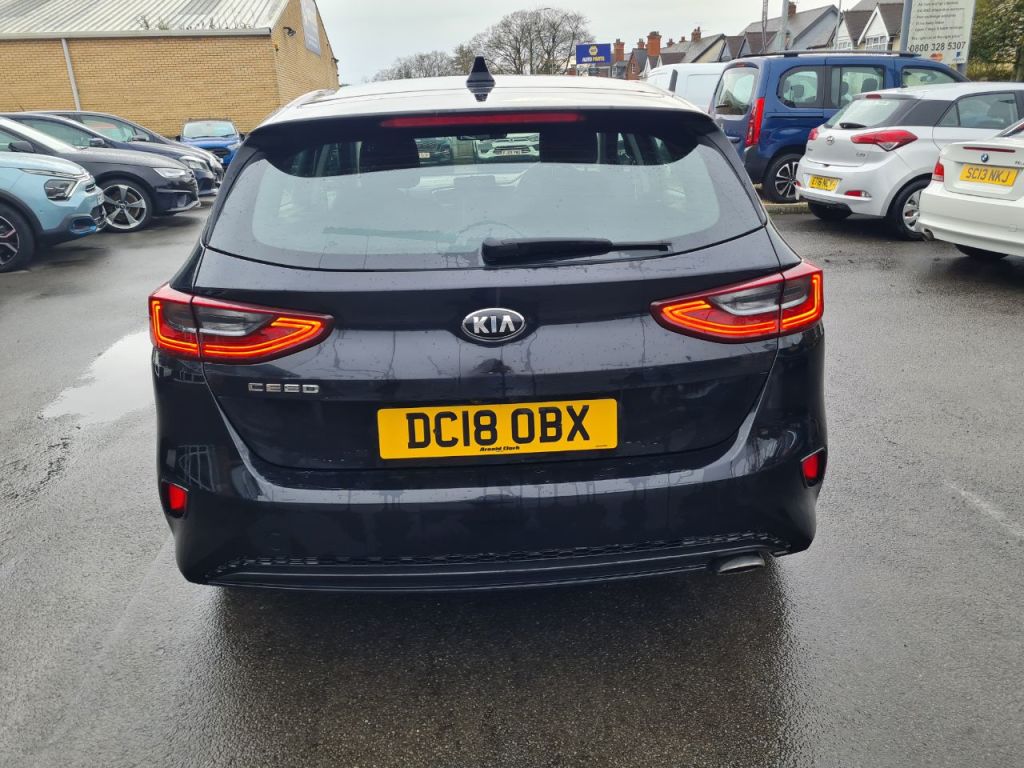 Used Kia Ceed 2018 for sale - 76616973: Photo 7