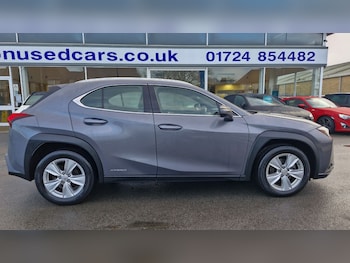 Used Lexus UX 2020 for sale - 79365735: Photo