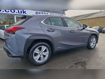 Used Lexus UX 2020 for sale - 79365735: Photo