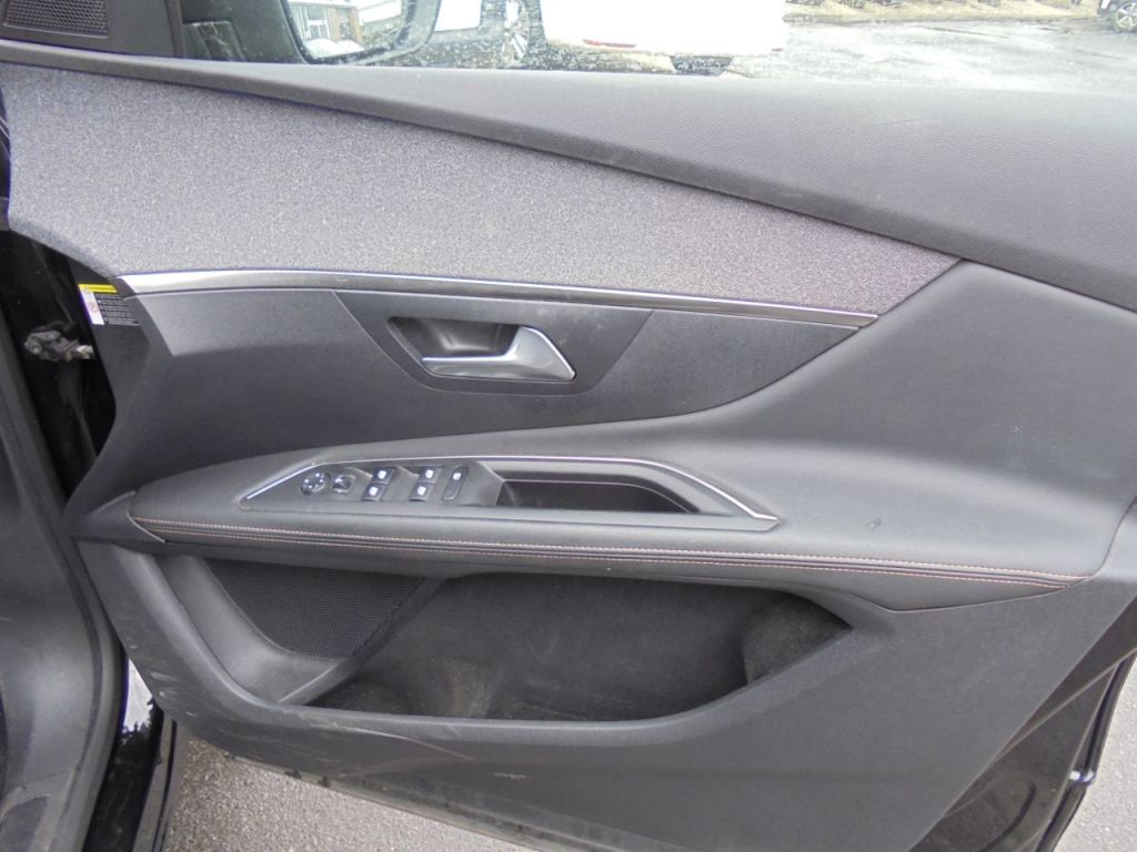 Used Peugeot 3008 2019 for sale - 78043863: Photo 9