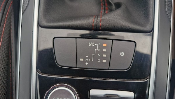 Used Peugeot 308 2016 for sale - 76197145: Photo 28