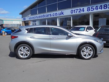 Used Infiniti Q30 2017 for sale - 79365739: Photo
