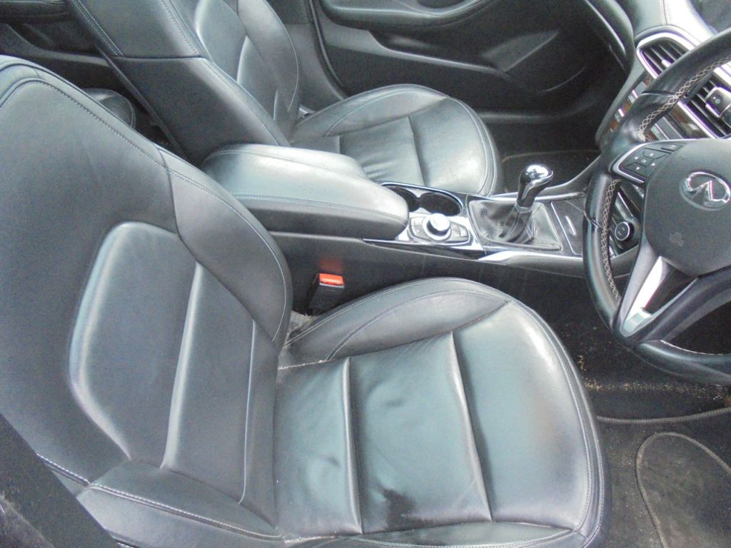 Used Infiniti Q30 2017 for sale - 78043841: Photo 8