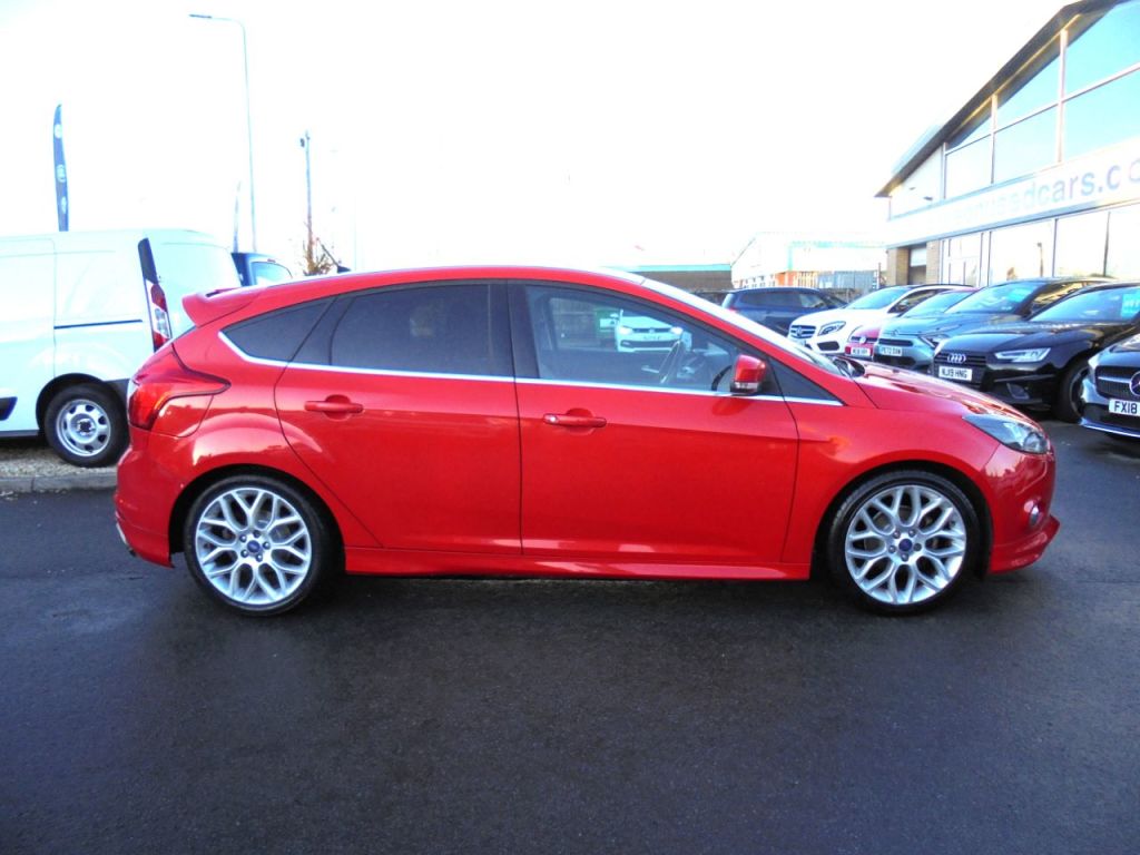 Used Ford Focus 2014 for sale - 76603813: Photo 4
