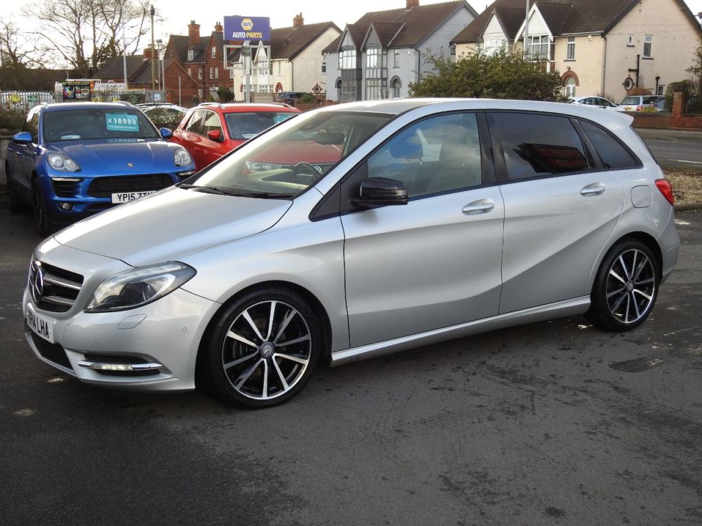 Used Mercedes-Benz B Class 2014 for sale - 77506530: Photo 15