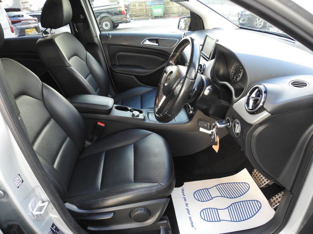 Used Mercedes-Benz B Class 2014 for sale - 77506530: Photo 18