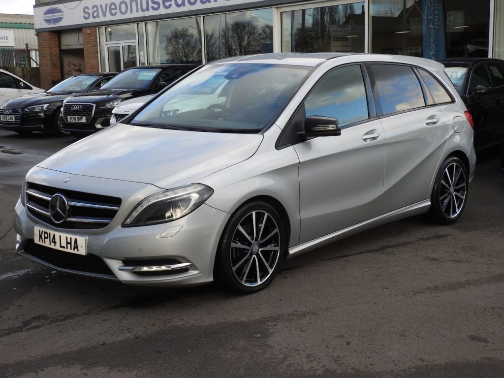 Used Mercedes-Benz B Class 2014 for sale - 77506530: Photo 2