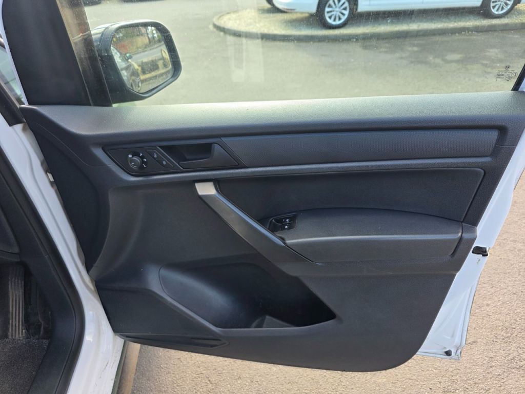 Used Volkswagen Caddy 2017 for sale - 77890730: Photo 16