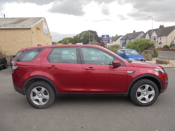 Used Land Rover Discovery Sport 2016 for sale - 79254037: Photo