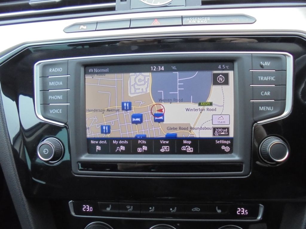 Used Volkswagen Passat 2017 for sale - 77533793: Photo 11