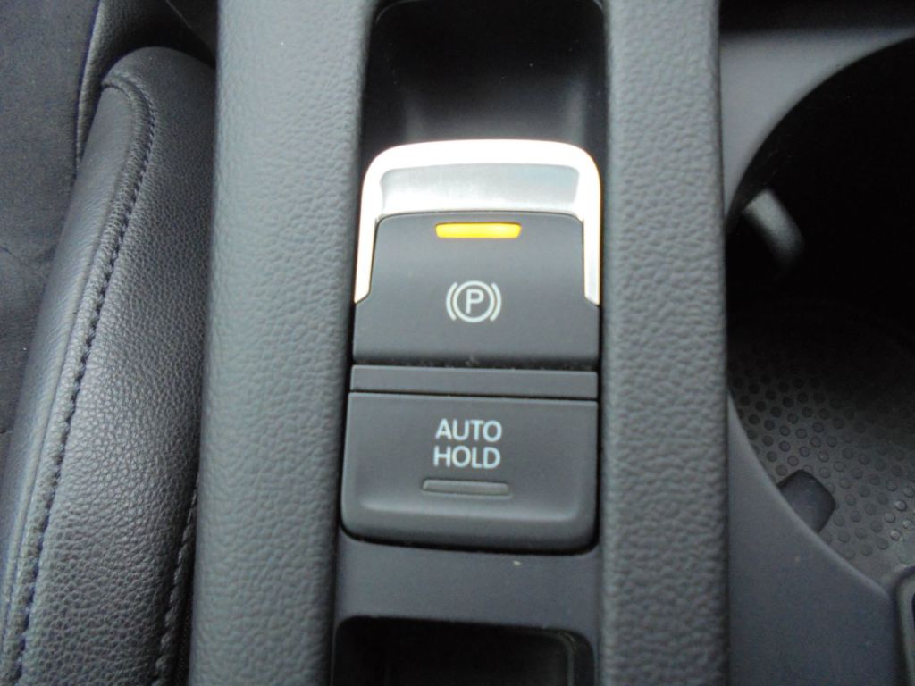 Used Volkswagen Passat 2017 for sale - 77533793: Photo 15