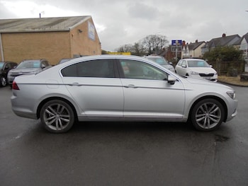 Used Volkswagen Passat 2017 for sale - 77533793: Photo