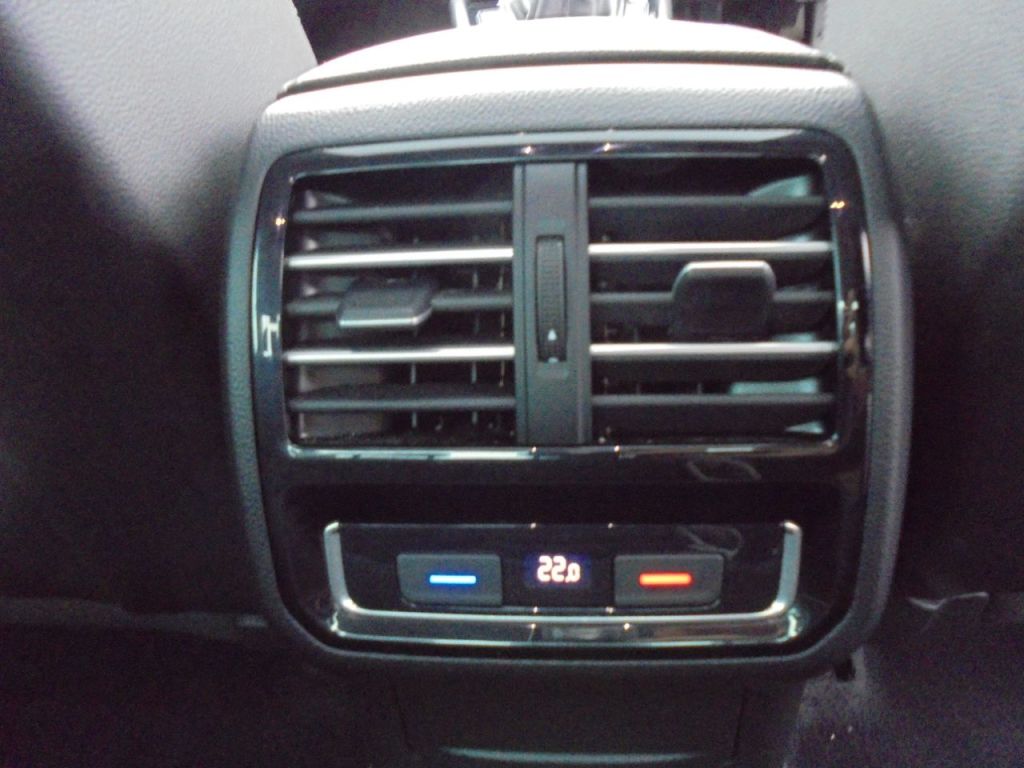 Used Volkswagen Passat 2017 for sale - 77533793: Photo 9