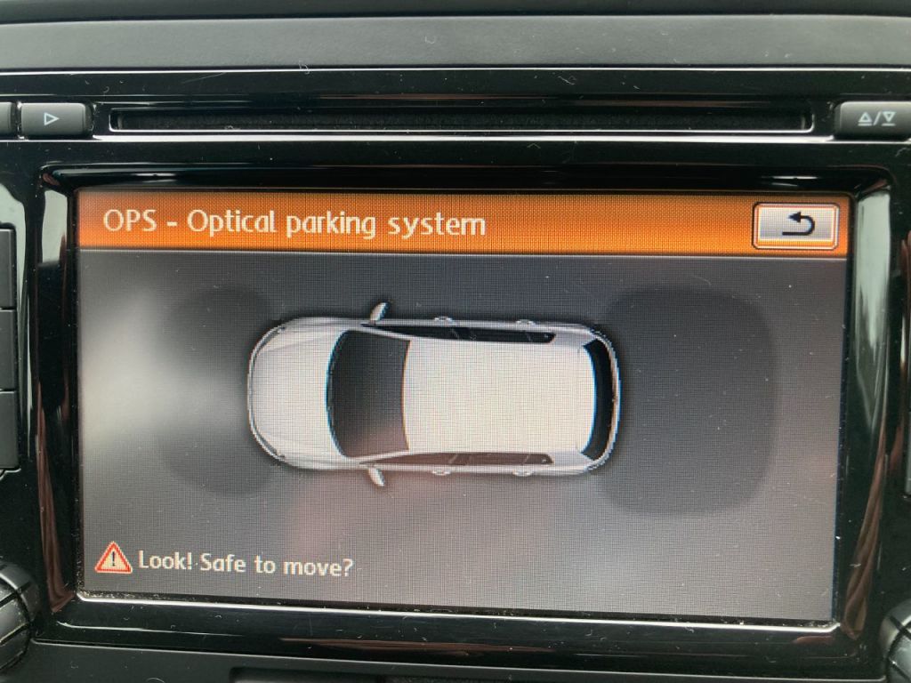 Used Volkswagen Golf 2010 for sale - 77408782: Photo 11