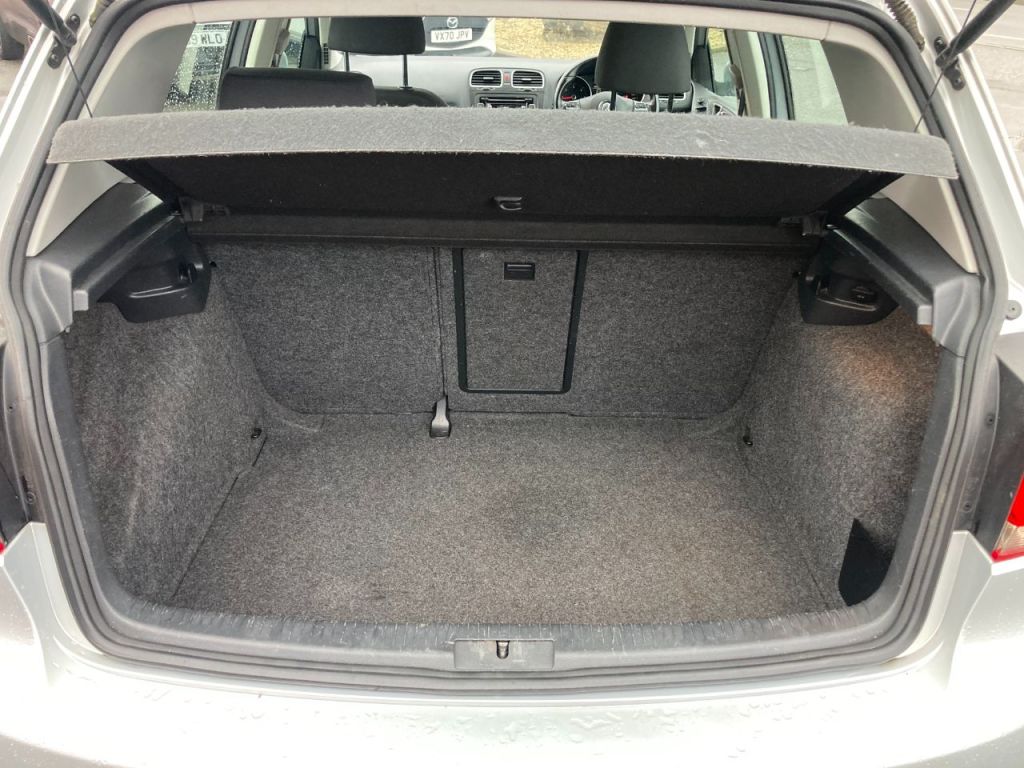 Used Volkswagen Golf 2010 for sale - 77408782: Photo 13