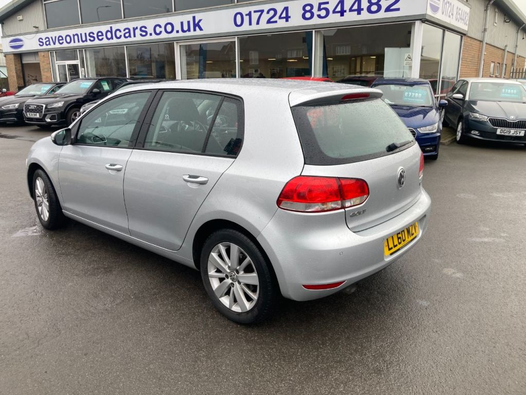 Used Volkswagen Golf 2010 for sale - 77408782: Photo 5