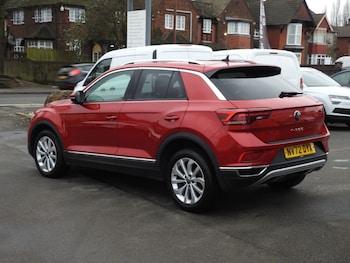 Used Volkswagen T-Roc 2022 for sale - 77245375: Photo