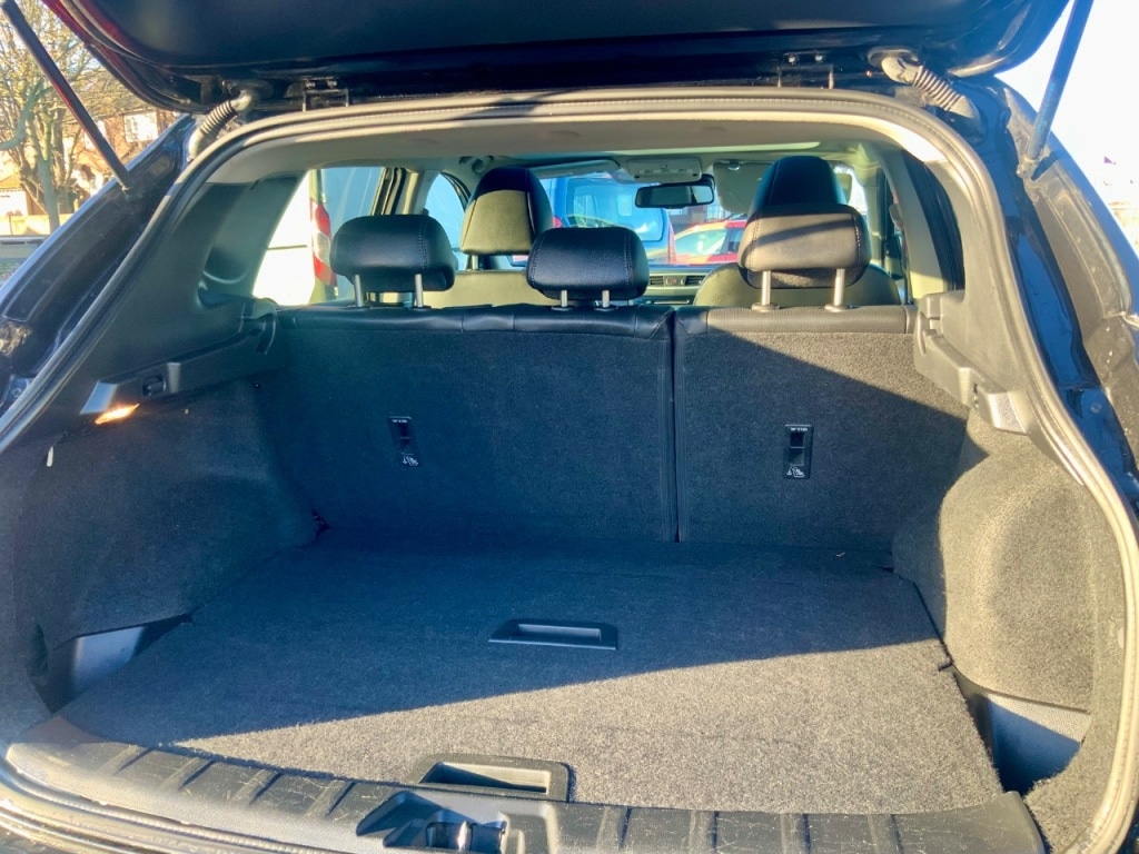 Used Nissan Qashqai 2015 for sale - 76782842: Photo 17